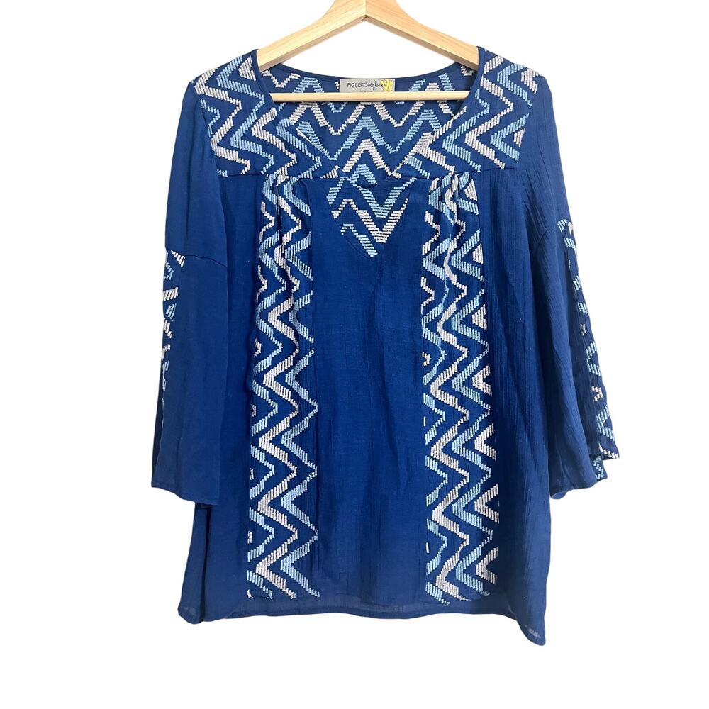 Fig & Flower Blue Embroidered Top Petite Large